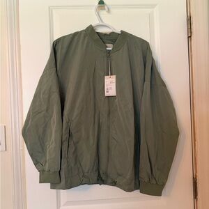 HALARA Olive Green Lightweight Bomber Jacket size L